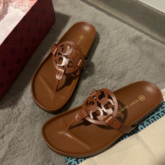 Tory Burch - Picture 10 of 13